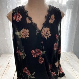 West kei Sheer Black Print Top